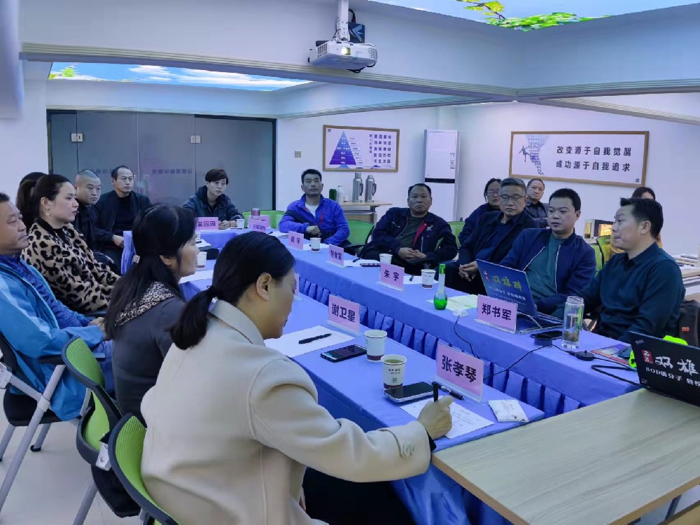 襄陽又將有一場盛大賽事！“雙雄醉杯”2021年襄陽市羽毛球聯(lián)賽暨“我要上省運”選拔賽即將開賽！