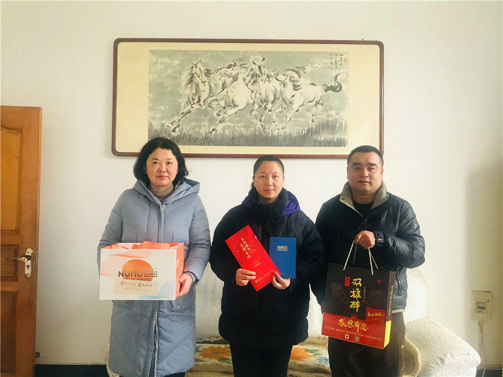 【雙雄醉贊助襄陽(yáng)企業(yè)家暖心工程系列報(bào)道】企業(yè)家艾德國(guó)、吳少波、李作發(fā)等收到暖心生日祝福